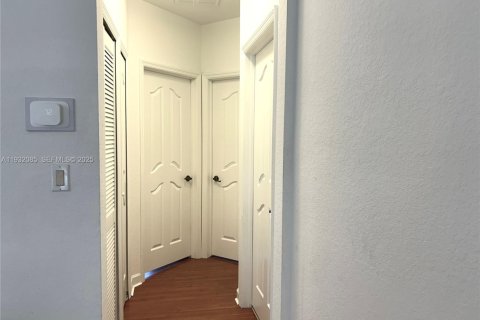 Adosado en alquiler en Doral, Florida, 3 dormitorios, 208.57 m2 № 1991279 - foto 30