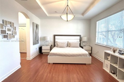 Adosado en alquiler en Doral, Florida, 3 dormitorios, 208.57 m2 № 1991279 - foto 24