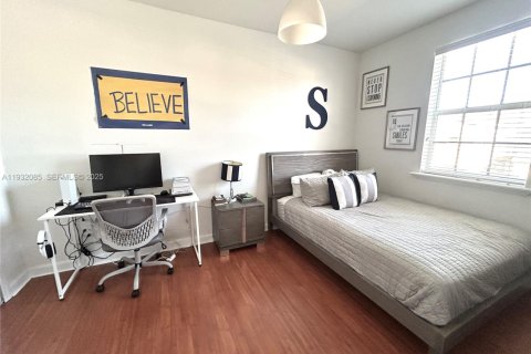 Adosado en alquiler en Doral, Florida, 3 dormitorios, 208.57 m2 № 1991279 - foto 29