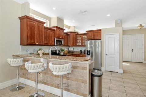 Villa ou maison à vendre à Tampa, Floride: 5 chambres, 355.26 m2 № 2289877 - photo 12
