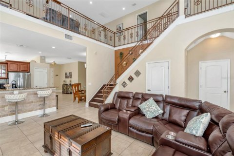 Villa ou maison à vendre à Tampa, Floride: 5 chambres, 355.26 m2 № 2289877 - photo 14
