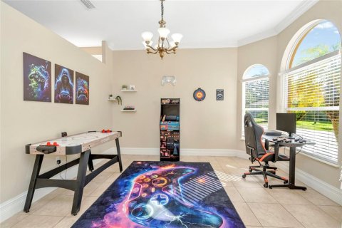 Villa ou maison à vendre à Tampa, Floride: 5 chambres, 355.26 m2 № 2289877 - photo 16