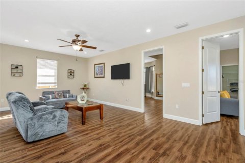 Villa ou maison à vendre à Tampa, Floride: 5 chambres, 355.26 m2 № 2289877 - photo 21