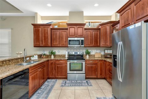 Villa ou maison à vendre à Tampa, Floride: 5 chambres, 355.26 m2 № 2289877 - photo 9