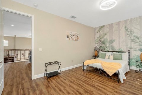 Villa ou maison à vendre à Tampa, Floride: 5 chambres, 355.26 m2 № 2289877 - photo 28