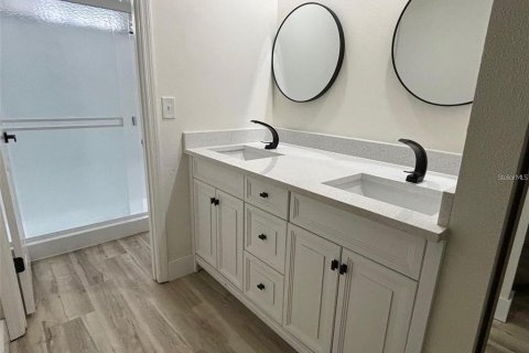 Casa en alquiler en Venice, Florida, 3 dormitorios, 130.16 m2 № 2166209 - foto 13