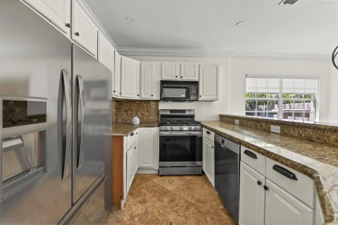 House in West Palm Beach, Florida 3 bedrooms, 201.78 sq.m. № 2399687 - photo 14
