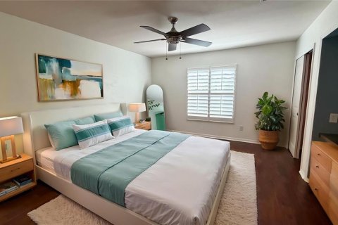 Townhouse in Tampa, Florida 2 bedrooms, 147.9 sq.m. № 2127136 - photo 9