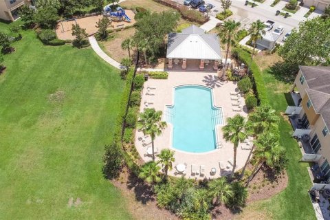 Townhouse in Tampa, Florida 2 bedrooms, 147.9 sq.m. № 2127136 - photo 17