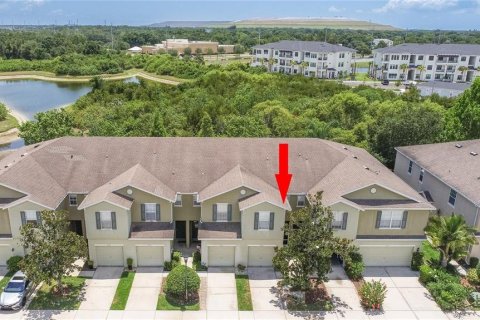 Townhouse in Tampa, Florida 2 bedrooms, 147.9 sq.m. № 2127136 - photo 20