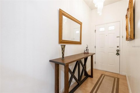 Townhouse in Tampa, Florida 2 bedrooms, 147.9 sq.m. № 2127136 - photo 4