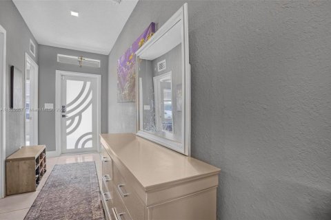 Villa ou maison à vendre à Homestead, Floride: 4 chambres, 167.22 m2 № 1782033 - photo 3