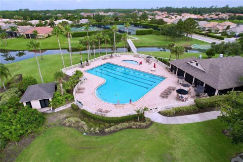 Condominio en venta en Lakeland, Florida, 3 dormitorios, 165.09 m2 № 1793464 - foto 10