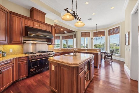 Casa en venta en Sarasota, Florida, 6 dormitorios, 600.33 m2 № 1560583 - foto 26