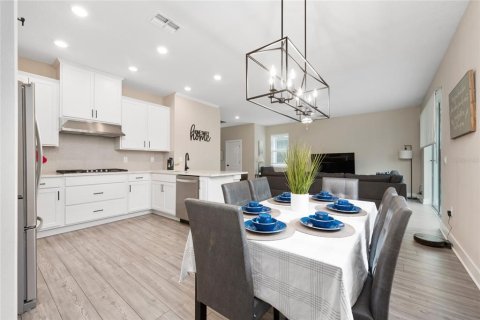 Casa en venta en Four Corners, Florida, 4 dormitorios, 194.07 m2 № 2239594 - foto 8