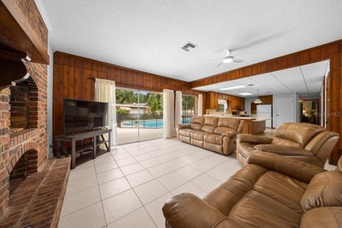Casa en venta en Ocala, Florida, 4 dormitorios, 278.8 m2 № 2107966 - foto 26