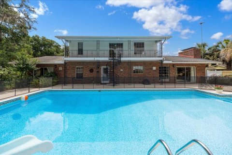 Casa en venta en Ocala, Florida, 4 dormitorios, 278.8 m2 № 2107966 - foto 4