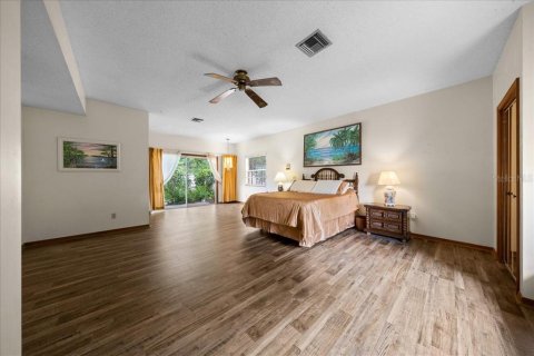 Casa en venta en Ocala, Florida, 4 dormitorios, 278.8 m2 № 2107966 - foto 14