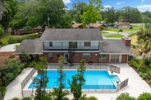 Casa en venta en Ocala, Florida, 4 dormitorios, 278.8 m2 № 2107966 - foto 3