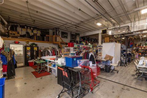Commercial property in Sarasota, Florida 1066.05 sq.m. № 2218580 - photo 22