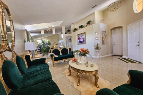 House in Clermont, Florida 4 bedrooms, 173.63 sq.m. № 2099340 - photo 5