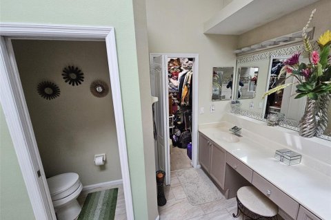 House in Clermont, Florida 4 bedrooms, 173.63 sq.m. № 2099340 - photo 17
