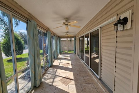House in The Villages, Florida 3 bedrooms, 175.31 sq.m. № 1917288 - photo 11