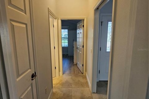 House in The Villages, Florida 3 bedrooms, 175.31 sq.m. № 1917288 - photo 5