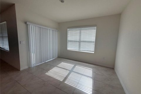 Casa en alquiler en Davenport, Florida, 3 dormitorios, 160.26 m2 № 2220070 - foto 4