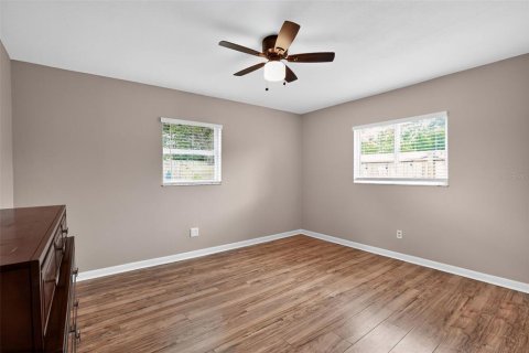 Villa ou maison à vendre à Largo, Floride: 4 chambres, 182.83 m2 № 1903971 - photo 23