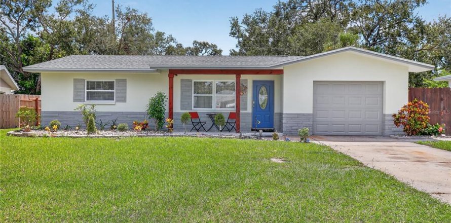 Villa ou maison à Largo, Floride 4 chambres, 182.83 m2 № 1903971