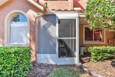 Copropriété à vendre à Winter Haven, Floride: 2 chambres, 86.4 m2 № 1724406 - photo 18