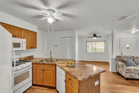 Copropriété à vendre à Winter Haven, Floride: 2 chambres, 86.4 m2 № 1724406 - photo 10