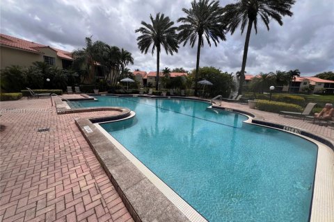 Condominio en alquiler en Pompano Beach, Florida, 2 dormitorios, 83.89 m2 № 2046713 - foto 12