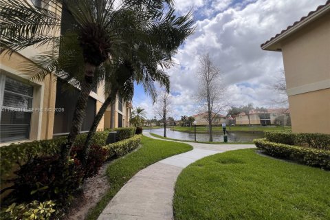 Condominio en alquiler en Pompano Beach, Florida, 2 dormitorios, 83.89 m2 № 2046713 - foto 13