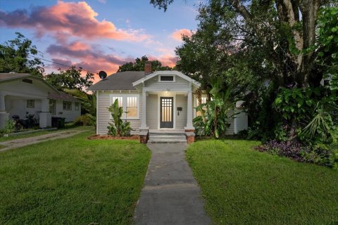 Casa en venta en Tampa, Florida, 2 dormitorios, 109.25 m2 № 1903991 - foto 1