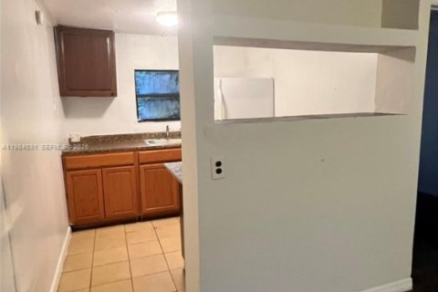 Appartement à louer à Boca Raton, Floride: 1 chambre, 89.19 m2 № 2045523 - photo 4
