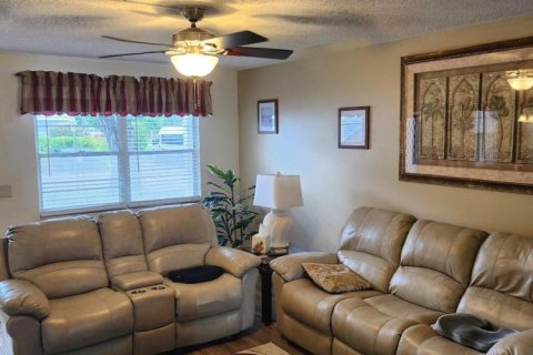 Condo in Deerfield Beach, Florida, 2 bedrooms  № 2190635 - photo 5