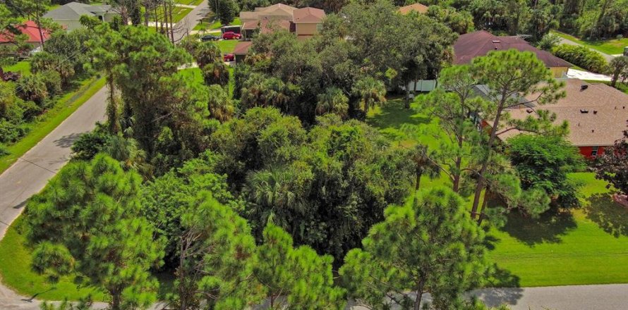 Land in North Port, Florida № 2164338