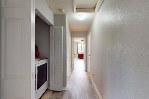 Townhouse in Port St. Lucie, Florida 3 bedrooms, 139.35 sq.m. № 2397315 - photo 29