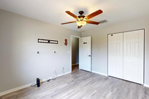 Townhouse in Port St. Lucie, Florida 3 bedrooms, 139.35 sq.m. № 2397315 - photo 25