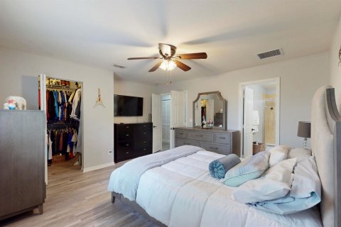 Townhouse in Port St. Lucie, Florida 3 bedrooms, 139.35 sq.m. № 2397315 - photo 19