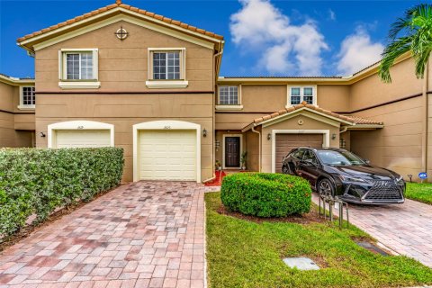 Townhouse in Port St. Lucie, Florida 3 bedrooms, 139.35 sq.m. № 2397315
