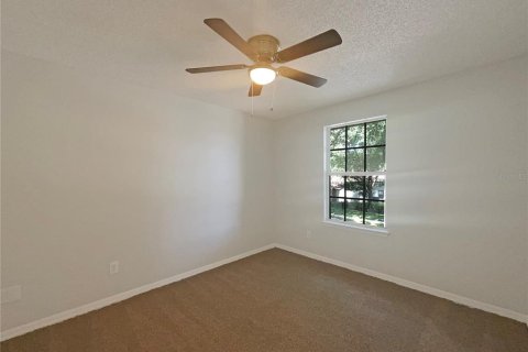 House in Lake Mary, Florida 4 bedrooms, 239.87 sq.m. № 1905977 - photo 13