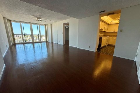 Condominio en alquiler en Clearwater, Florida, 2 dormitorios, 106.84 m2 № 2122101 - foto 18