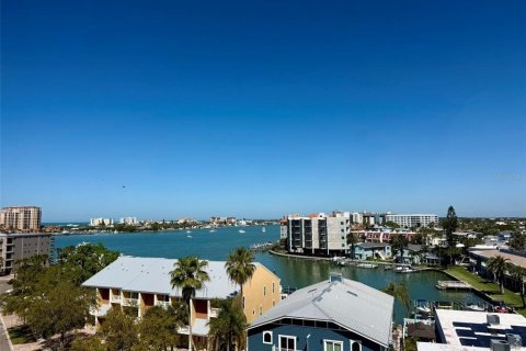 Condominio en alquiler en Clearwater, Florida, 2 dormitorios, 106.84 m2 № 2122101 - foto 2