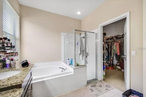 Villa ou maison à louer à Tampa, Floride: 4 chambres, 233.09 m2 № 2107180 - photo 20