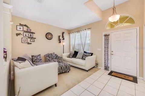 Villa ou maison à louer à Tampa, Floride: 4 chambres, 233.09 m2 № 2107180 - photo 7