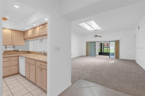 Adosado en venta en Orlando, Florida, 3 dormitorios, 163.32 m2 № 2157030 - foto 19