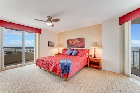 Condo in Daytona Beach Shores, Florida, 2 bedrooms  № 1363521 - photo 15